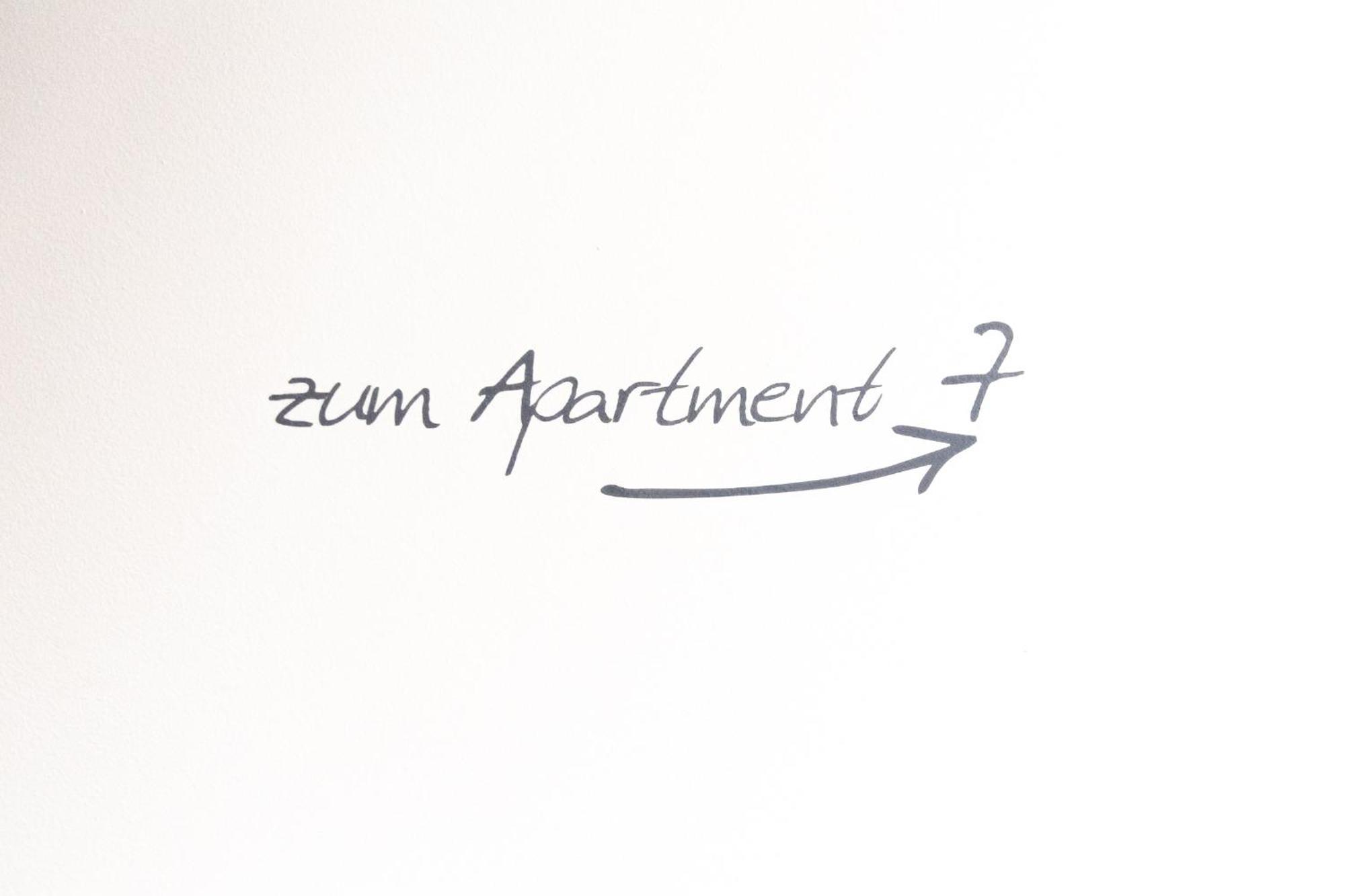 Apartments Am Marktplatz Bad Urach Exterior foto